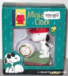 Snoopy Golfing Clock