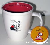 Charlie Brown hugging Snoopy 'Live doesn't get any better than this' Mug