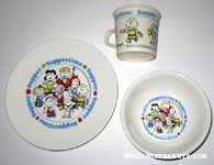 Peanuts Gang Eating