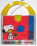 Snoopy hugging Woodstock