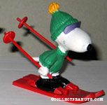 Snoopy skiing