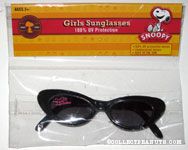 Snoopy 'Cute as a cupcake' Sunglasses