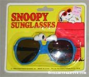 Snoopy lying